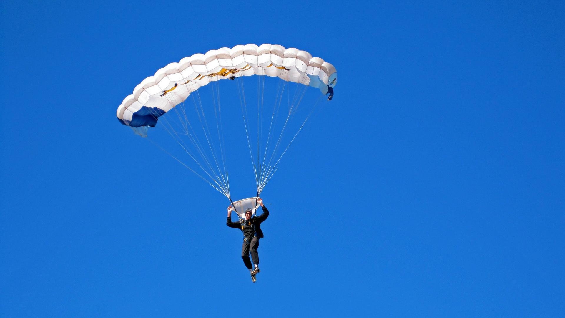 体育新闻中心主办体育科技成果转化对接会,体育科技创新大赛美篇