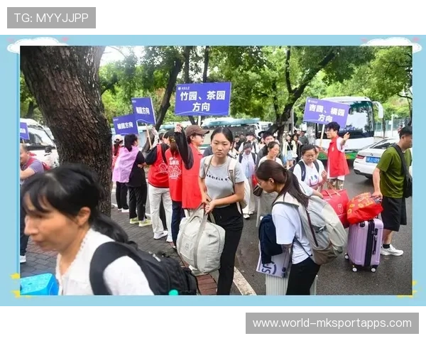 西南大学教师招聘考生跑步进场，校方称多面会匆忙，西南大学讲师招聘