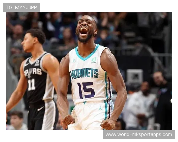 马刺队青训运动员绽放光彩，马刺队训原文